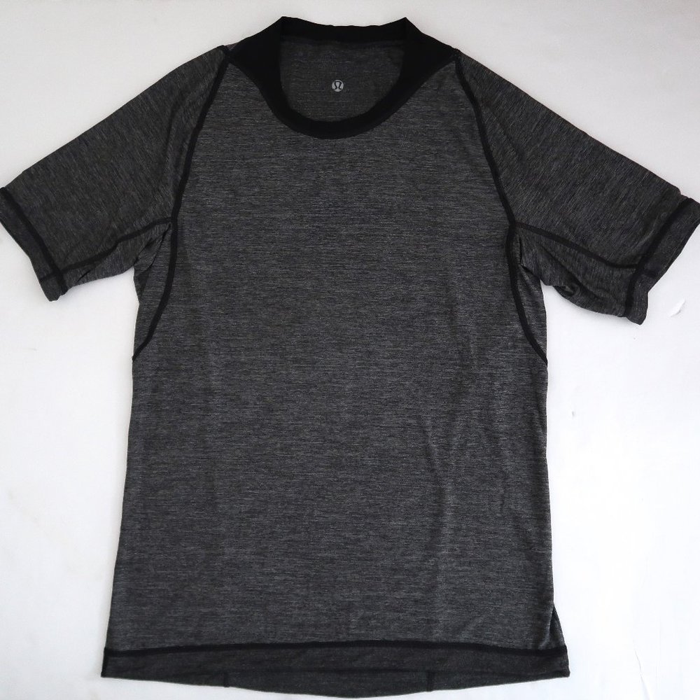 LULULEMON Bolt Tech ss tee Reversible silverescent - Picture 5 of 7